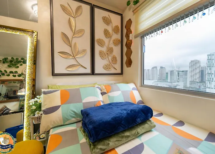 "milk & Honey" Haven At Urban Deca Cubao Apartahotel