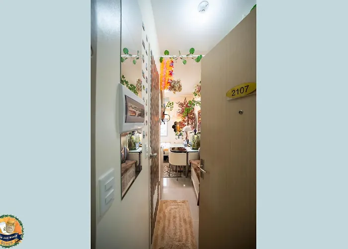 Apartahotel "milk & Honey" Haven At Urban Deca Cubao 3*