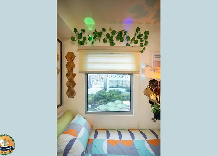 Apartahotel "milk & Honey" Haven At Urban Deca Cubao 3*
