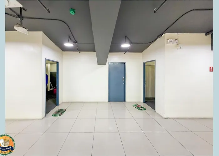 Apartahotel "milk & Honey" Haven At Urban Deca Cubao 3*